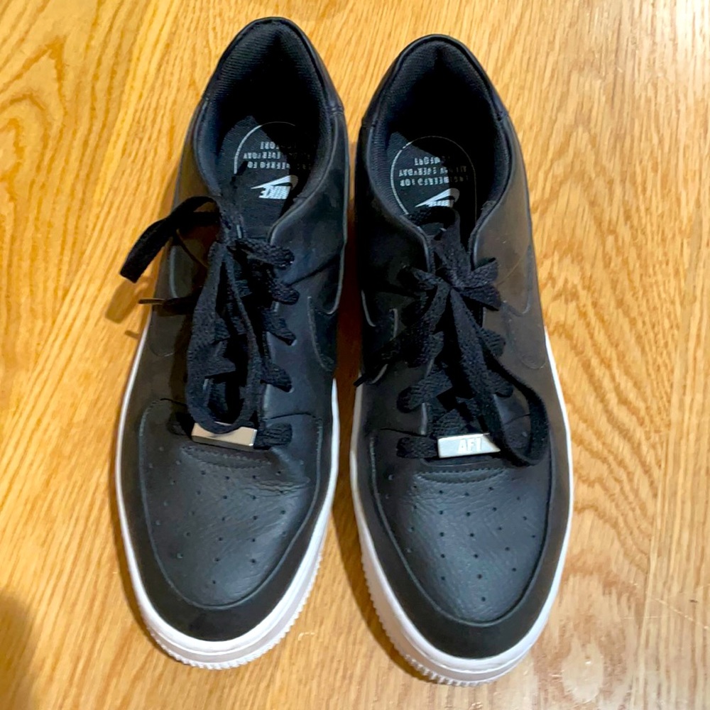 Black Nike Air Force one